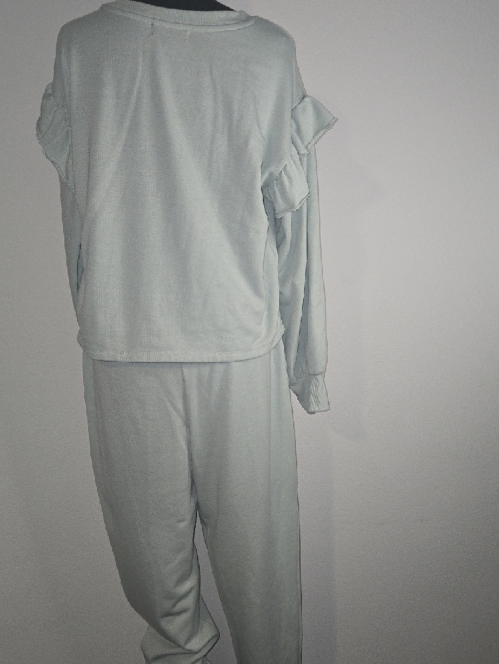 Almost Famous Ruffle Shoulder Jogger Set - Picture 5 of 7